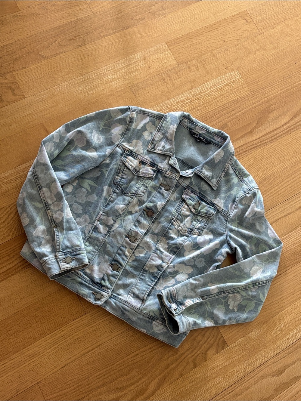 CHARLIE B medium denim jacket
floral/light blue